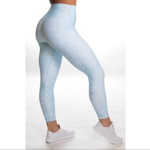 Ptula Desaree II Blue